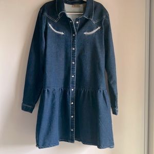 Wrangler “Western Arrow” denim dress